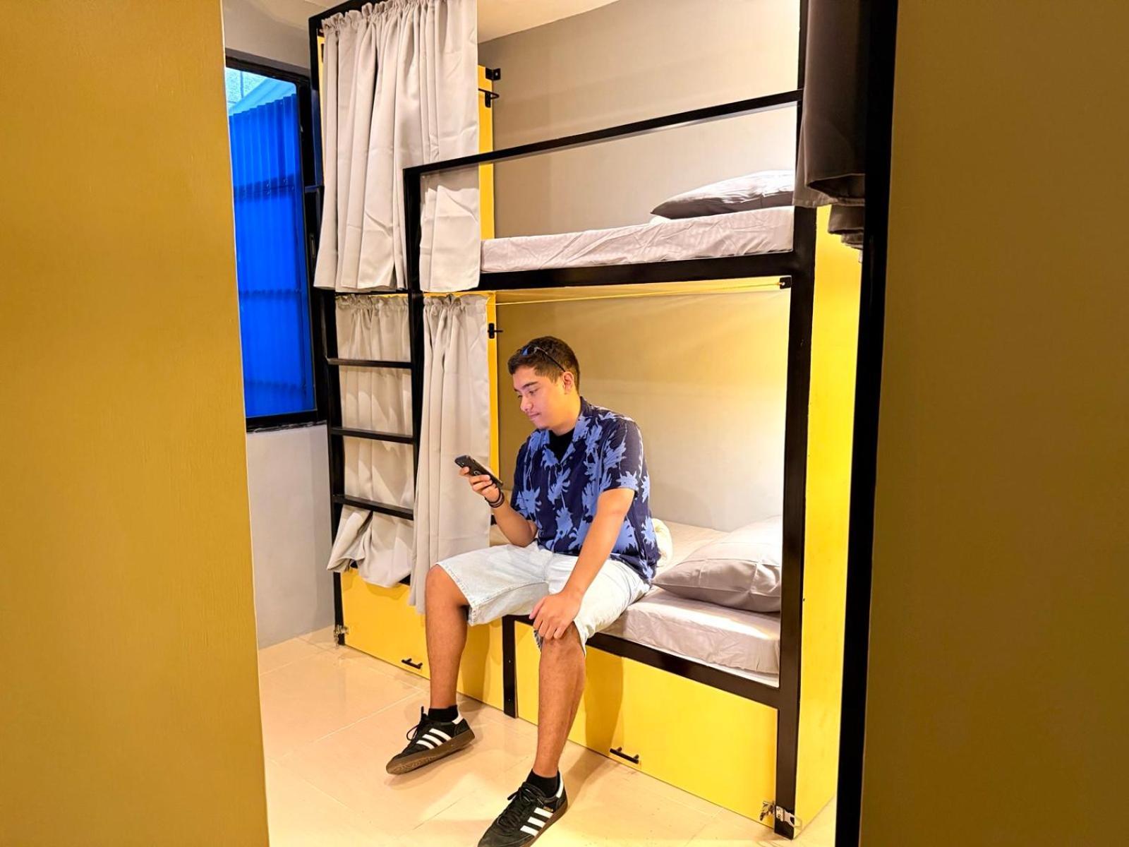 Goofy Ants Hostel Puerto Princesa Екстер'єр фото