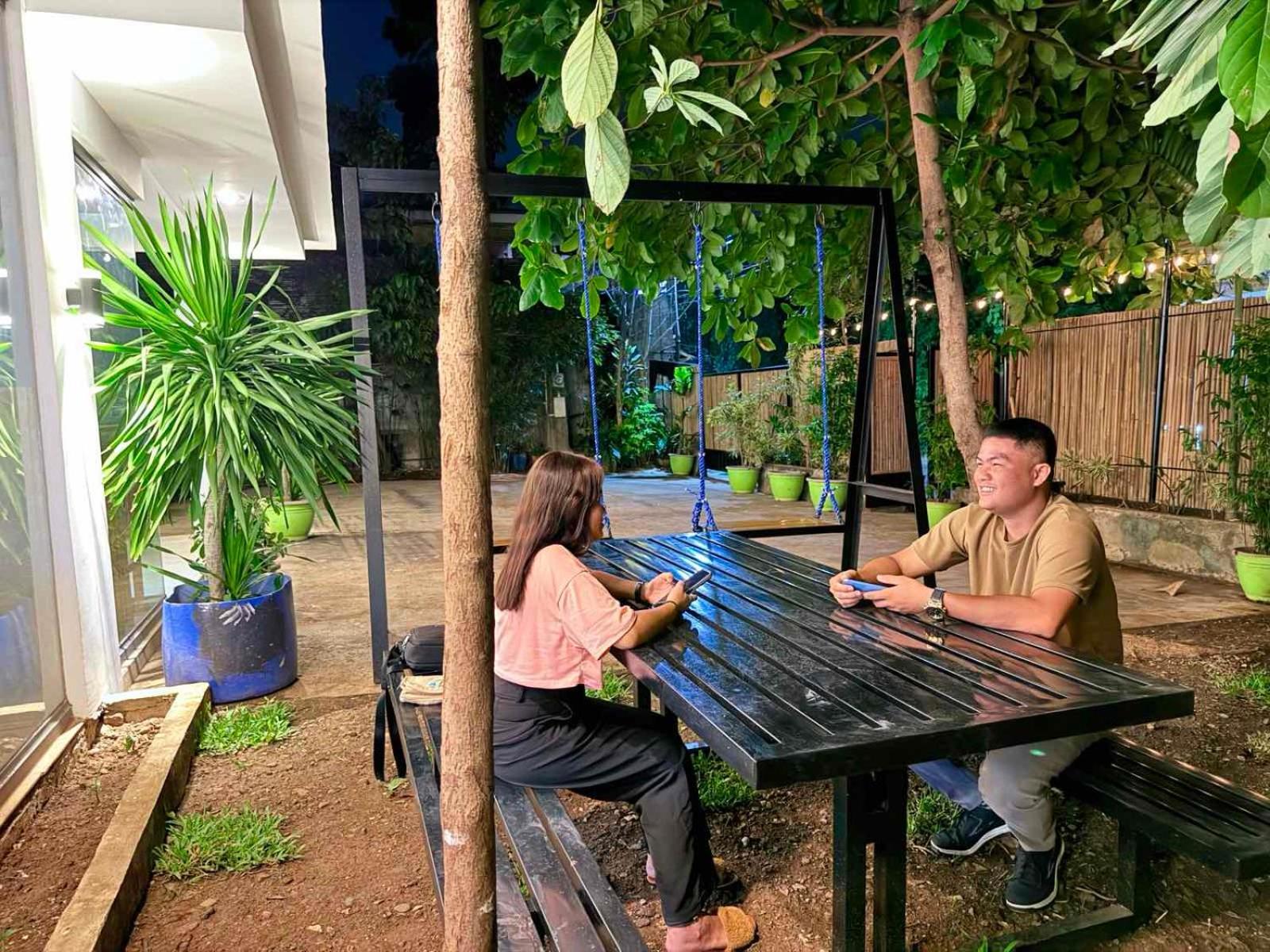 Goofy Ants Hostel Puerto Princesa Екстер'єр фото