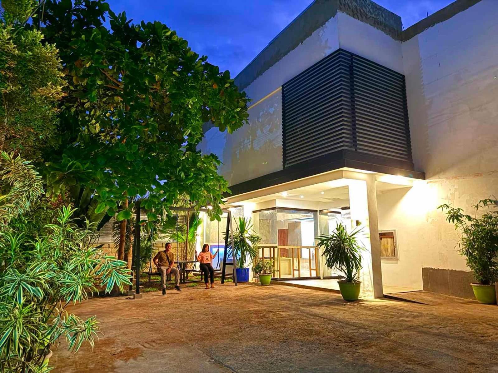 Goofy Ants Hostel Puerto Princesa Екстер'єр фото